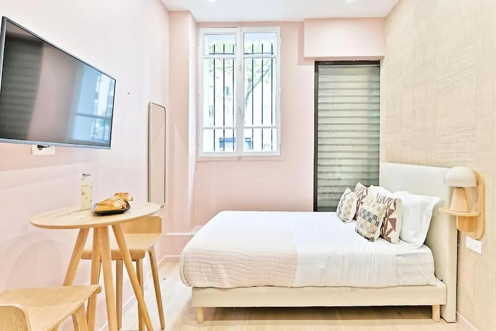 Apartment Petit Studio Confortable & Tranquille Paris 17Eme