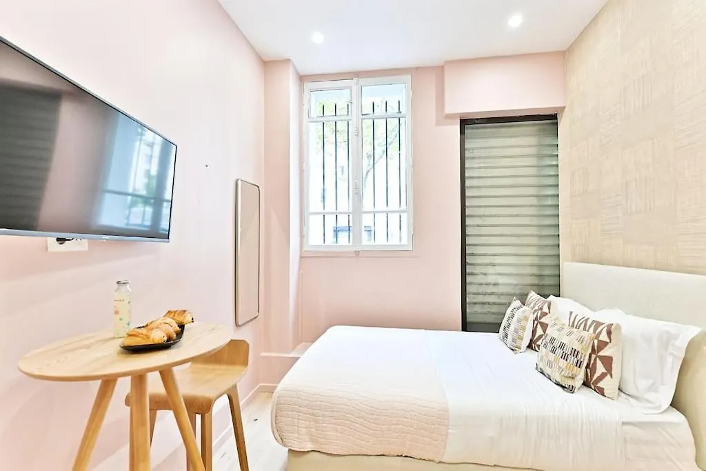 Apartment Petit Studio Confortable & Tranquille Paris 17Eme